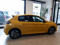 PEUGEOT 208 ALLURE PACK PURETECH 1.2 S&S DEL 2021 pieno