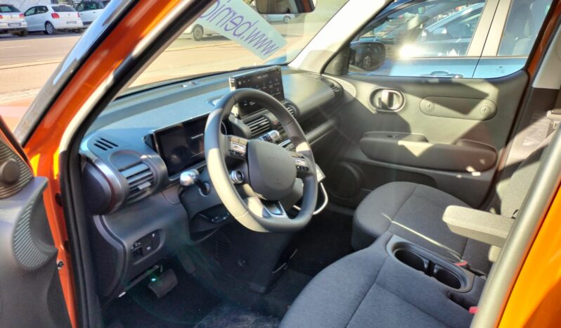 HYUNDAI INSTER 100% ELETTRICA pieno