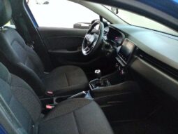 RENAULT CLIO SCE 65CV 5 PORTE DEL 2023 pieno