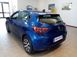 RENAULT CLIO SCE 65CV 5 PORTE DEL 2023 pieno